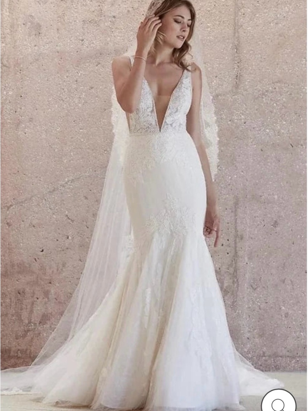 Watters White Lace Mermaid Wedding Dress